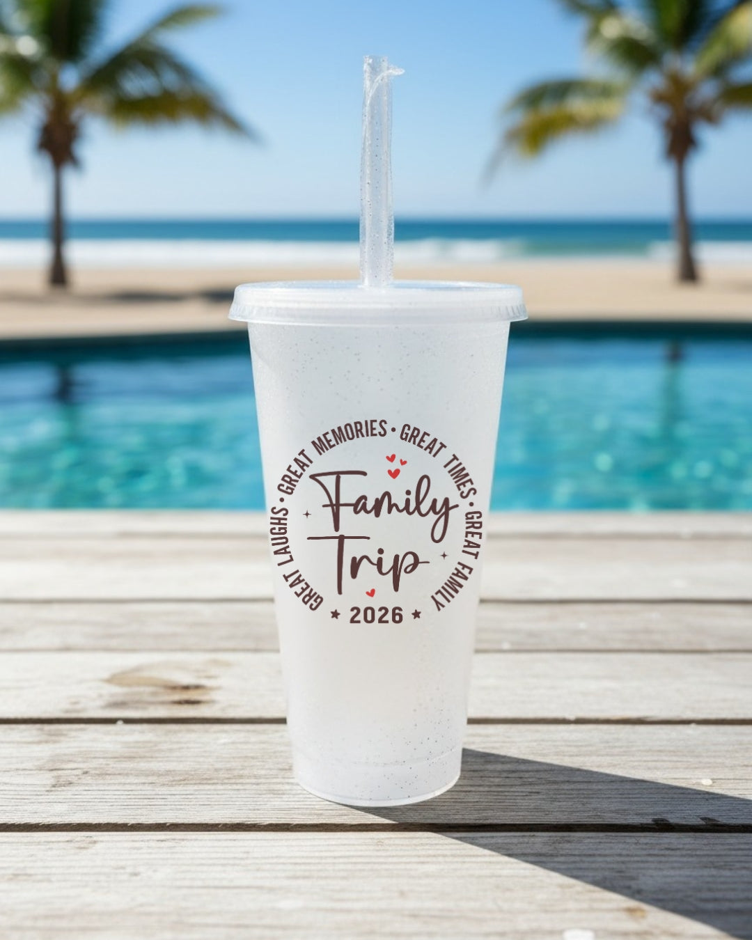 Cold cup with lid and straw